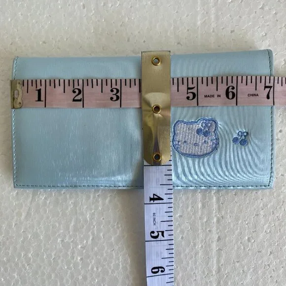 Hello Kitty Light Blue Wallet - Picture 7 of 8